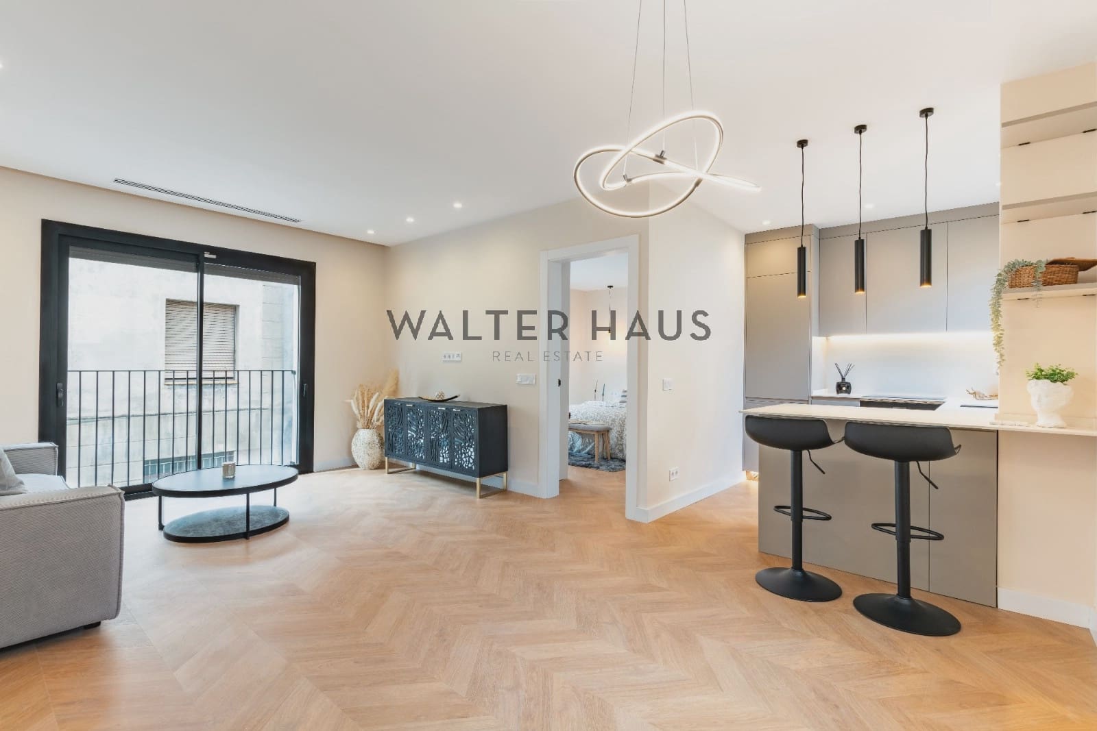 2 soveværelse Lejlighed til salg i Barcelona by - € 649.000 (Ref: 8690705)