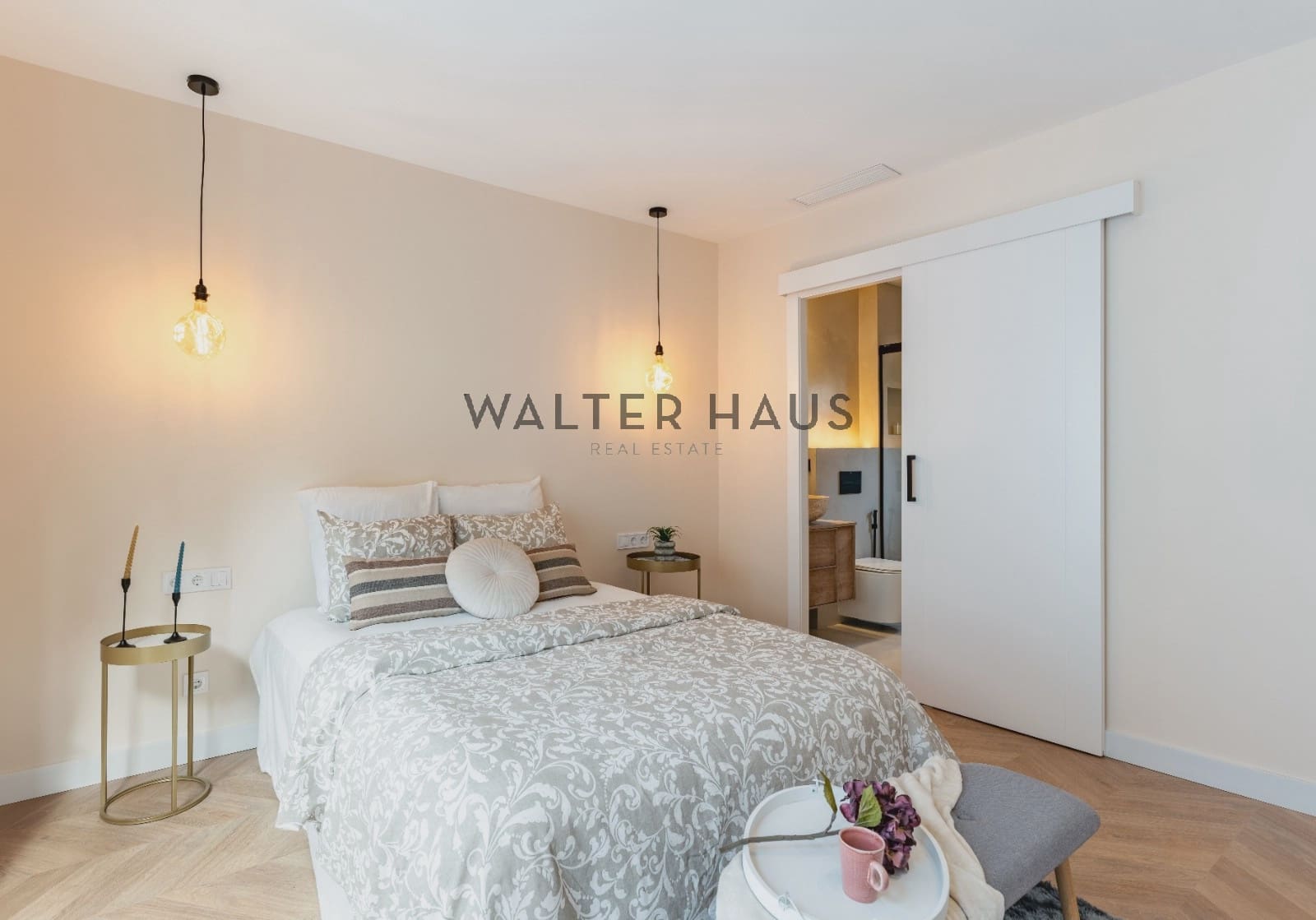 2 soveværelse Lejlighed til salg i Barcelona by - € 649.000 (Ref: 8690705)