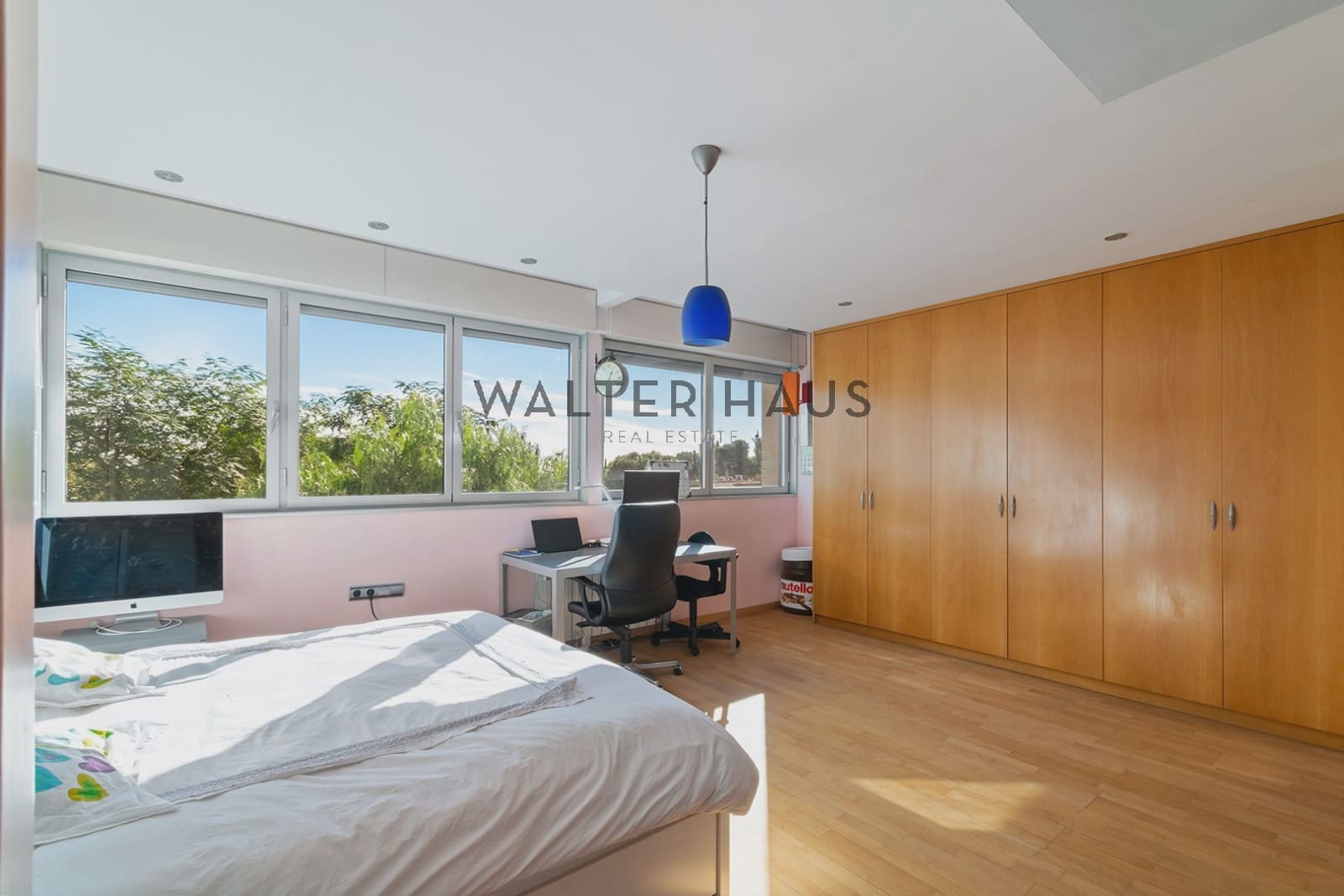 4 soveværelse Villa til salg i Barcelona by med swimmingpool - € 1.950.000 (Ref: 8692136)