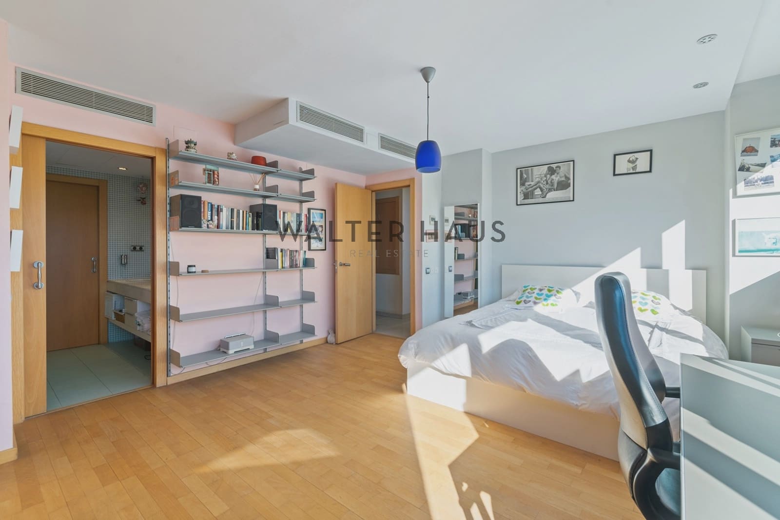 4 soveværelse Villa til salg i Barcelona by med swimmingpool - € 1.950.000 (Ref: 8692136)