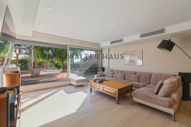 4 soverom Villa til salgs i Sant Gervasi - La Bonanova, Barcelona by med svømmebasseng - € 1 950 000 (Ref: 8692136)