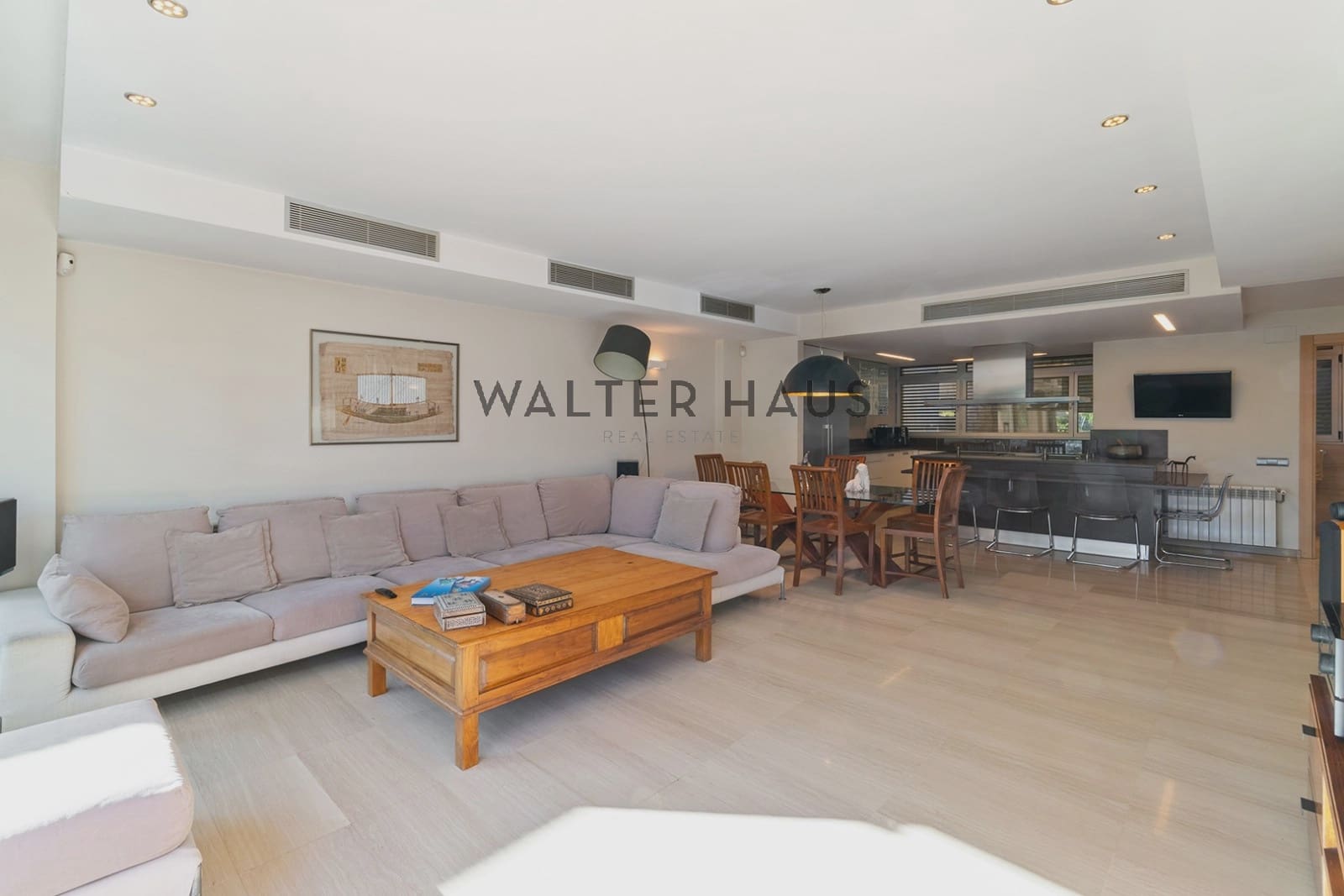 4 soveværelse Villa til salg i Barcelona by med swimmingpool - € 1.950.000 (Ref: 8692136)