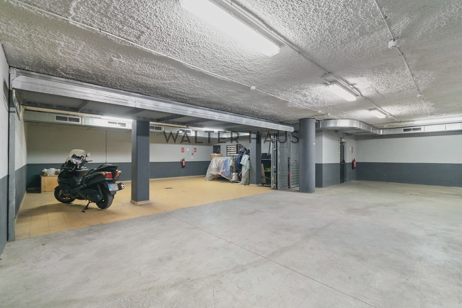 4 soveværelse Villa til salg i Barcelona by med swimmingpool - € 1.950.000 (Ref: 8692136)