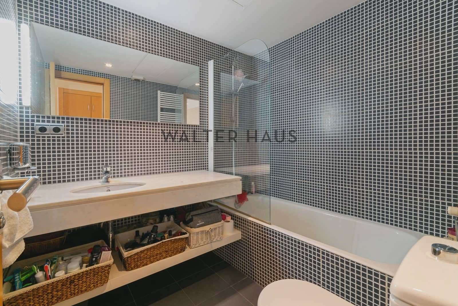 4 soveværelse Villa til salg i Barcelona by med swimmingpool - € 1.950.000 (Ref: 8692136)