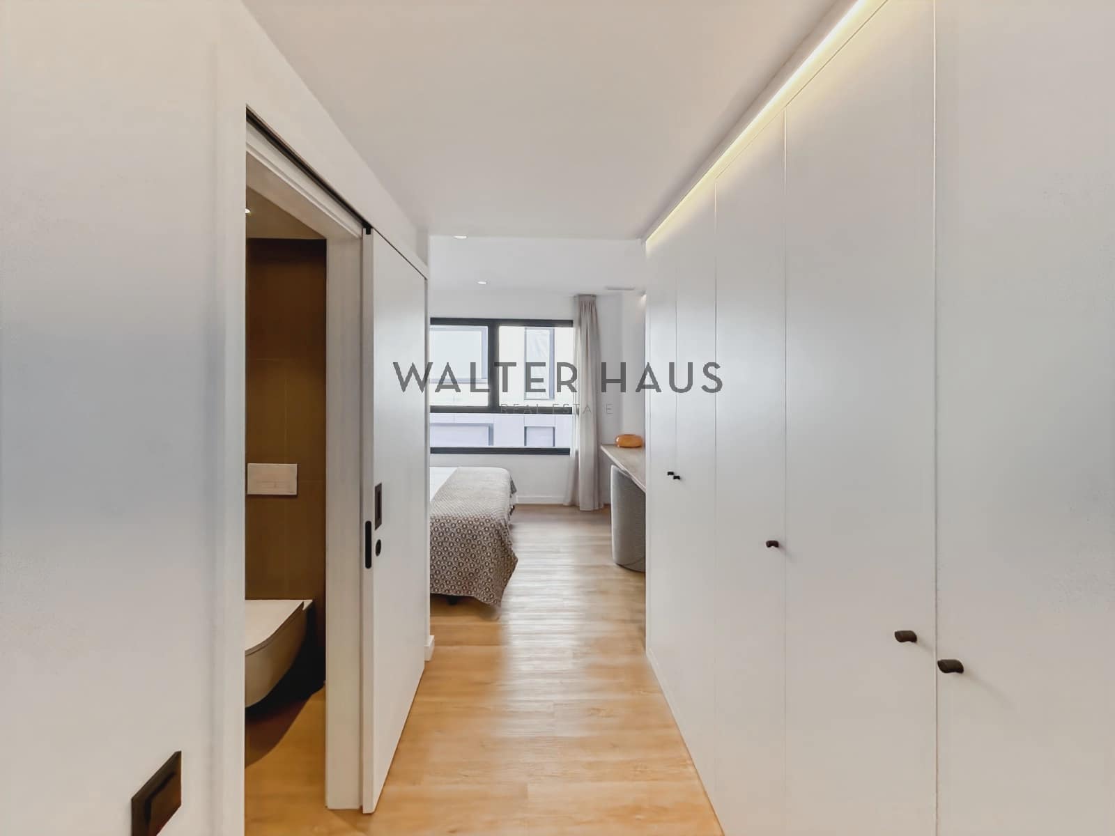 2 soverom Leilighet til leie i Barcelona by med svømmebasseng - € 3 950 (Ref: 8695831)