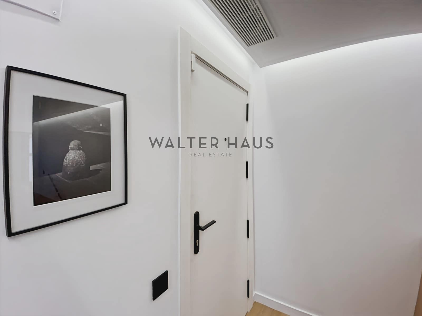 3 soveværelse Lejlighed til leje i Barcelona by med swimmingpool - € 4.700 (Ref: 8697216)