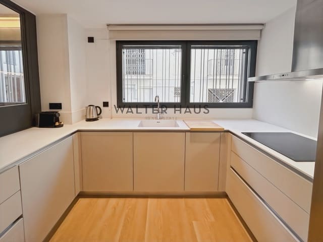 3 sypialnia Apartament do wynajęcia w El Poblenou, Miasto Barcelona z basenem - 4 700 € (Ref: 8697216)