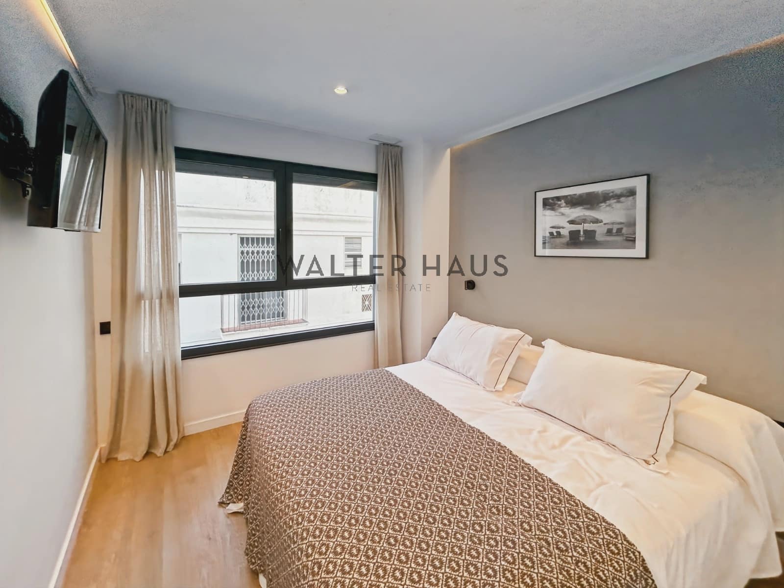 3 soveværelse Lejlighed til leje i Barcelona by med swimmingpool - € 4.700 (Ref: 8697216)