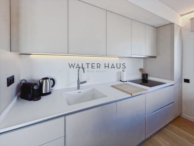 1 sypialnia Mieszkanie do wynajęcia w El Poblenou, Miasto Barcelona z basenem - 3 100 € (Ref: 8697568)