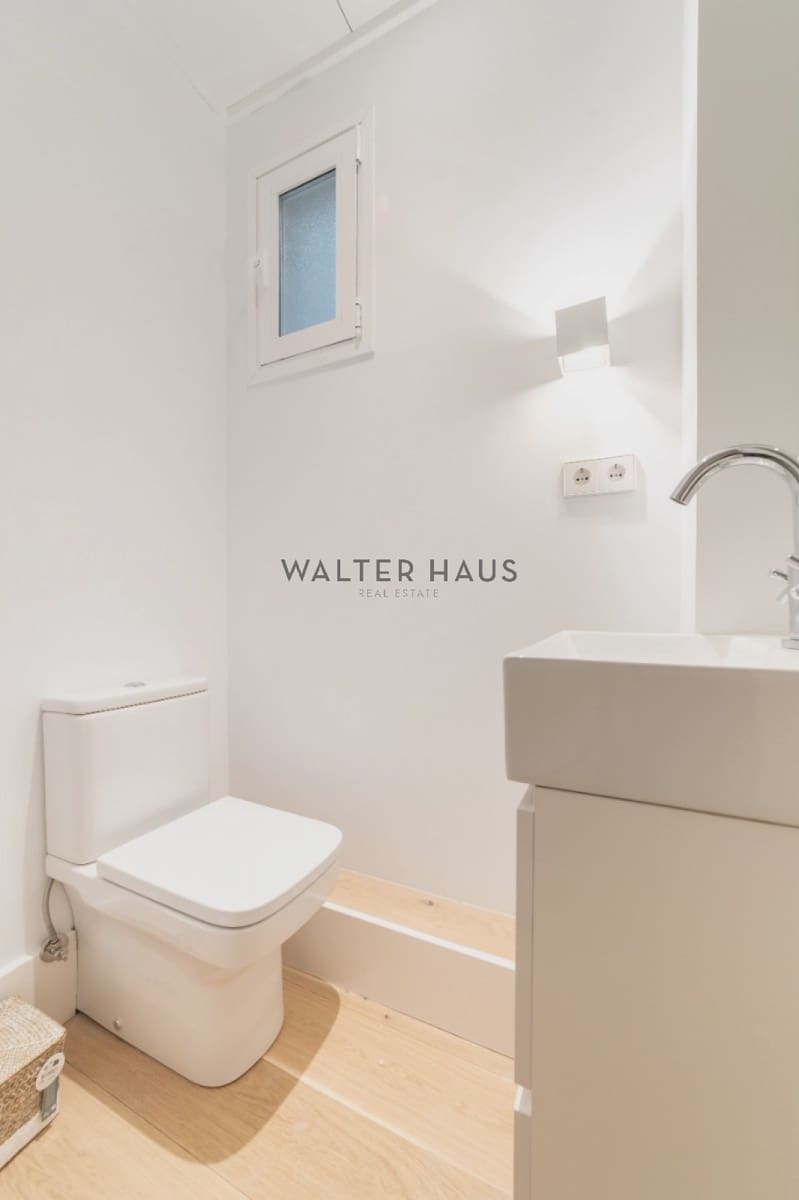 2 soveværelse Lejlighed til salg i Madrid by med swimmingpool - € 899.000 (Ref: 8703188)