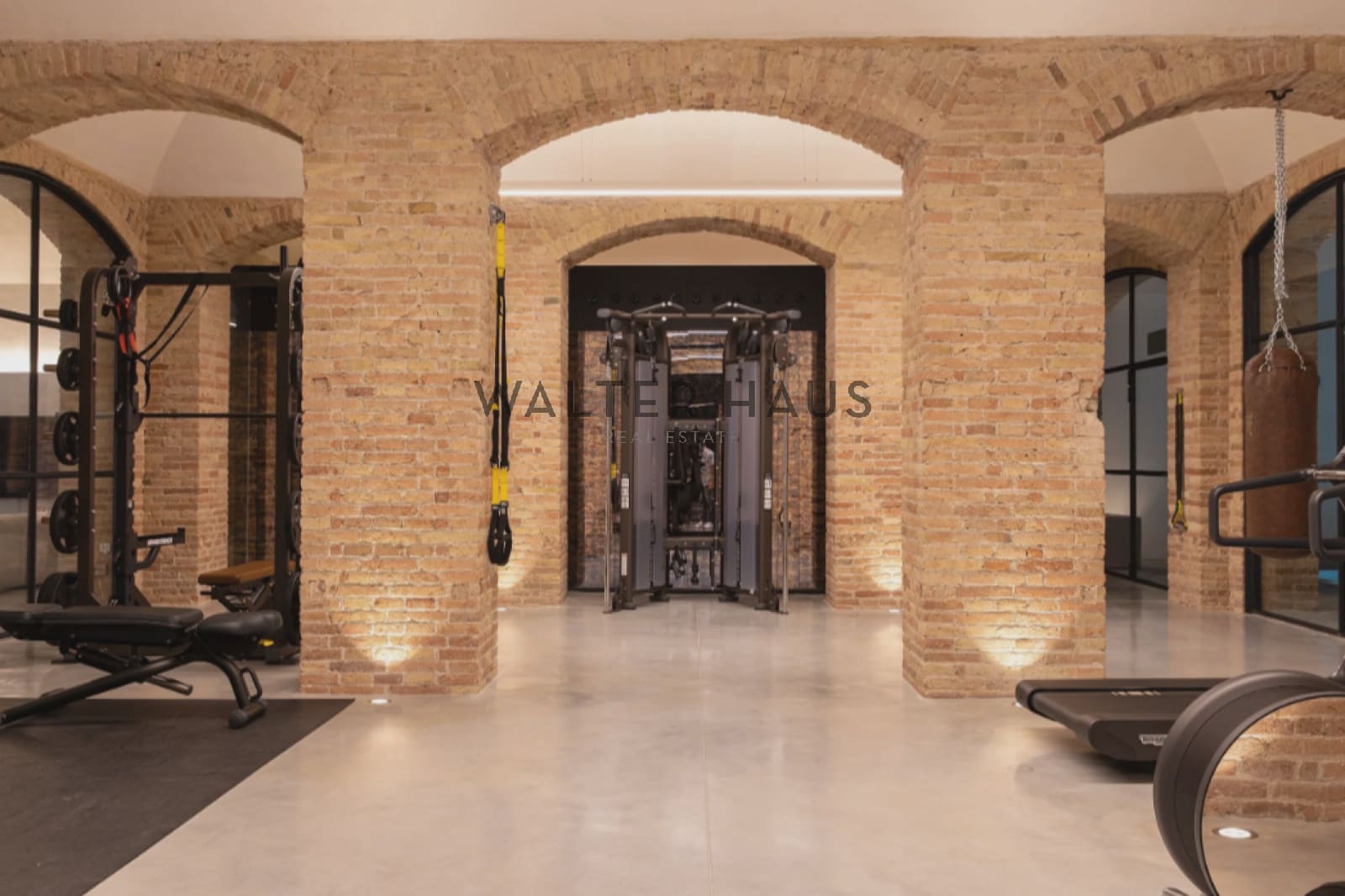 2 soveværelse Lejlighed til leje i Barcelona by med swimmingpool - € 8.000 (Ref: 8703189)