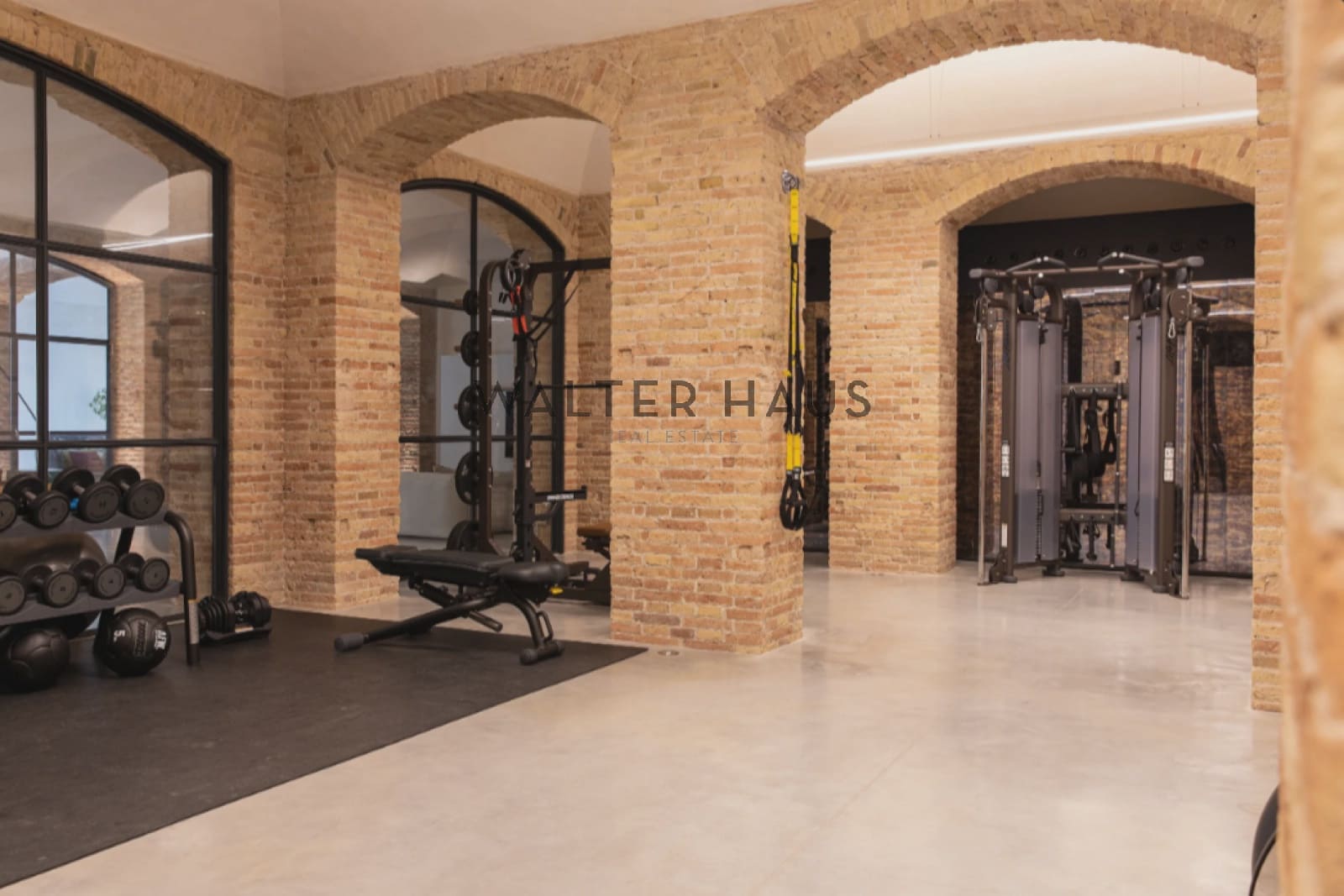 2 soveværelse Lejlighed til leje i Barcelona by med swimmingpool - € 8.000 (Ref: 8703189)