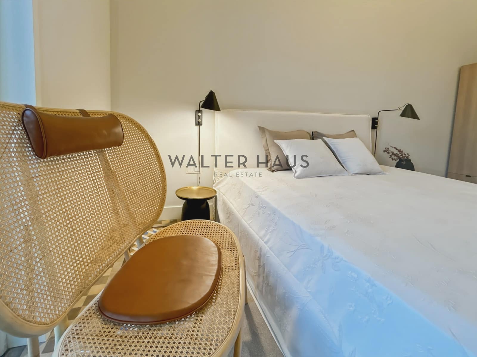 2 soveværelse Lejlighed til leje i Barcelona by med swimmingpool - € 8.000 (Ref: 8703189)