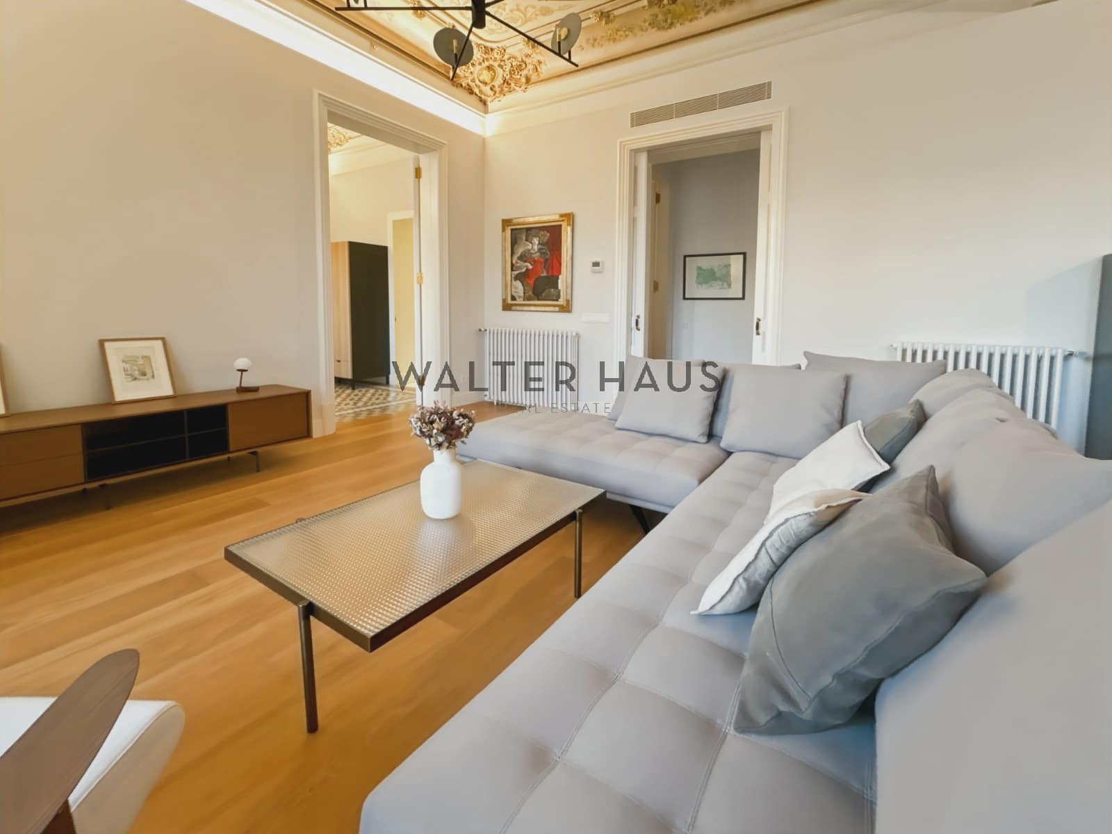 2 soveværelse Lejlighed til leje i Barcelona by med swimmingpool - € 8.000 (Ref: 8703189)