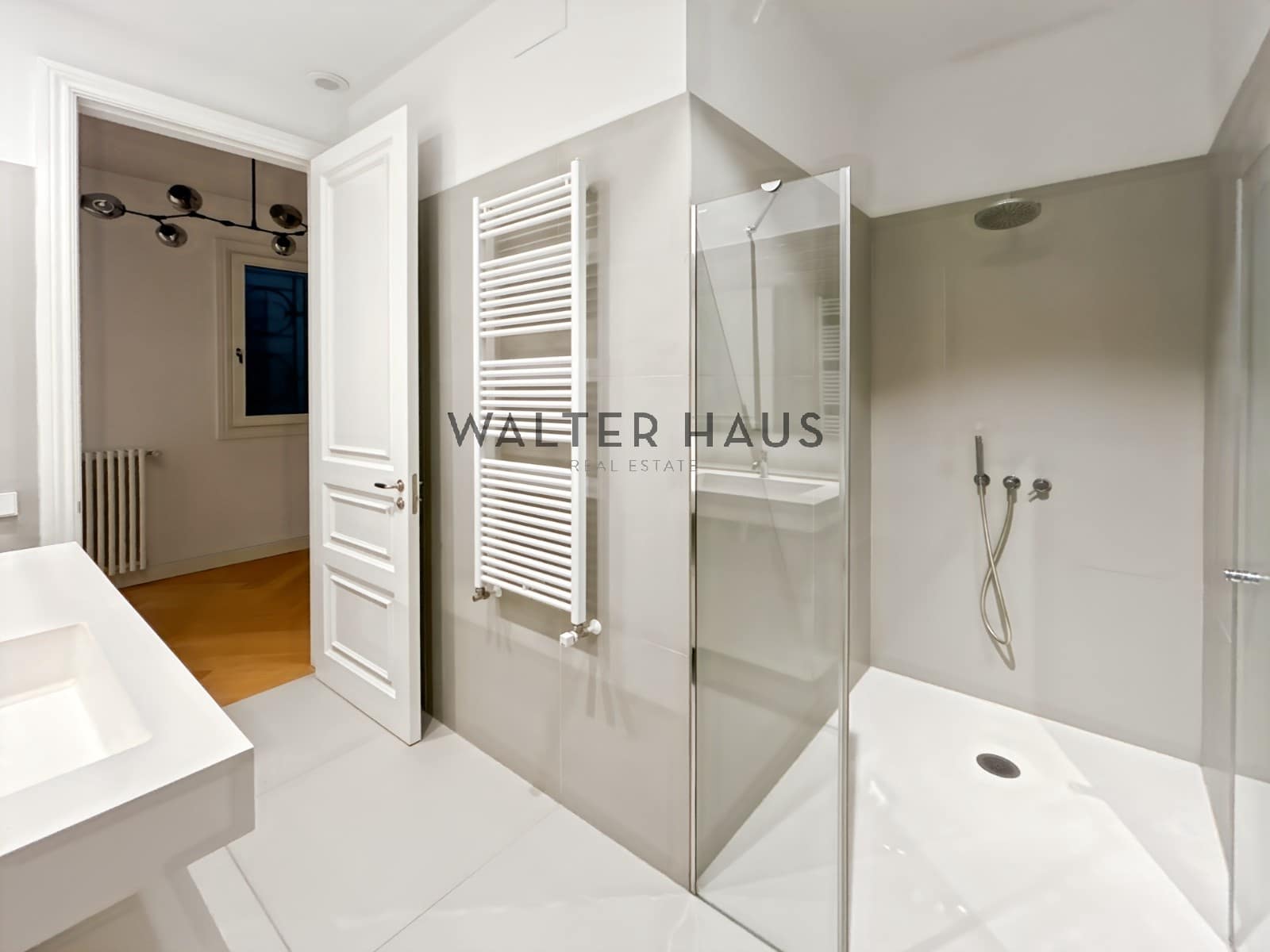 3 sovrum Lägenhet att hyra i Barcelona stad - 9 000 € (Ref: 8703416)