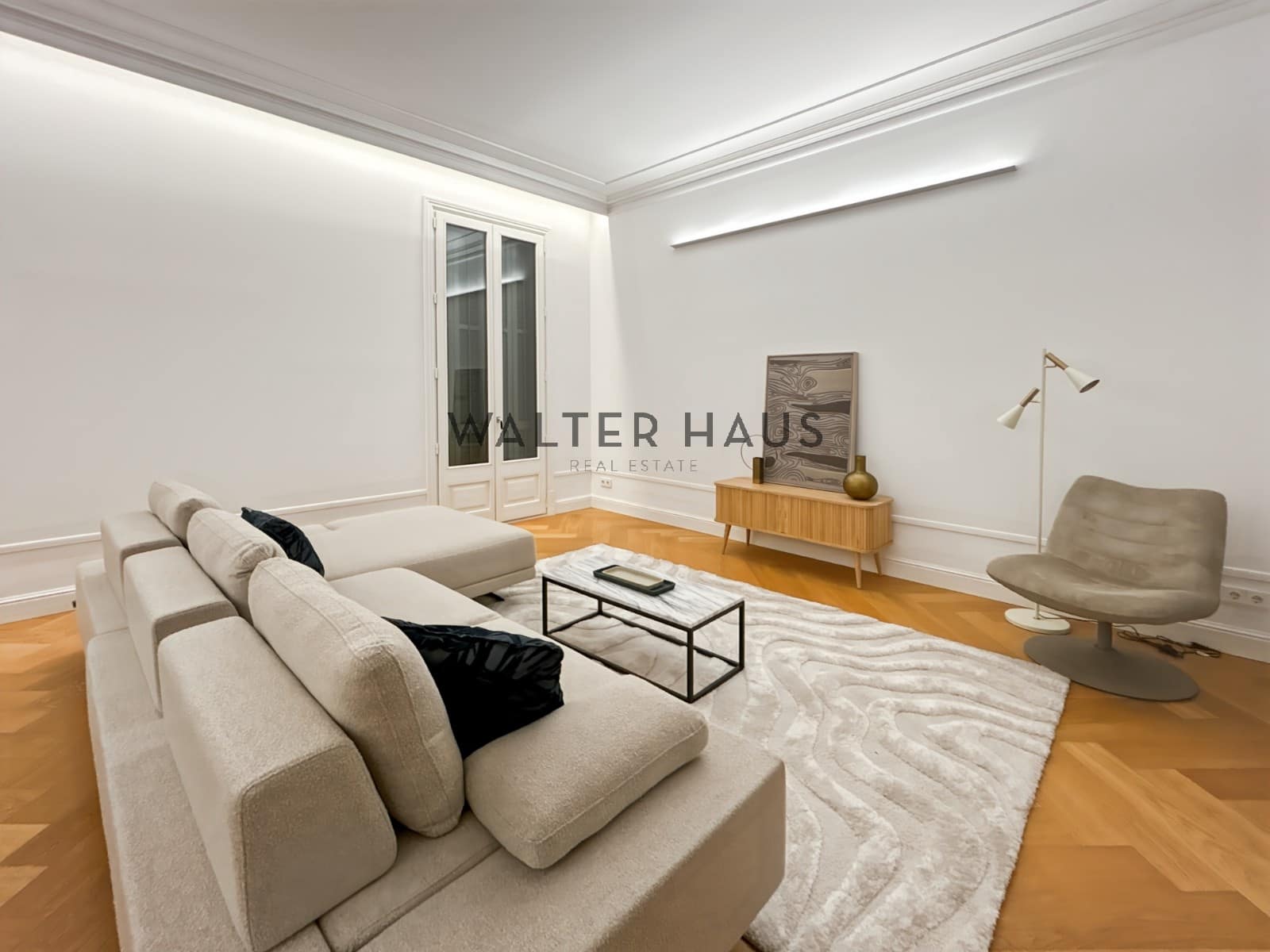 3 sovrum Lägenhet att hyra i Barcelona stad - 9 000 € (Ref: 8703416)