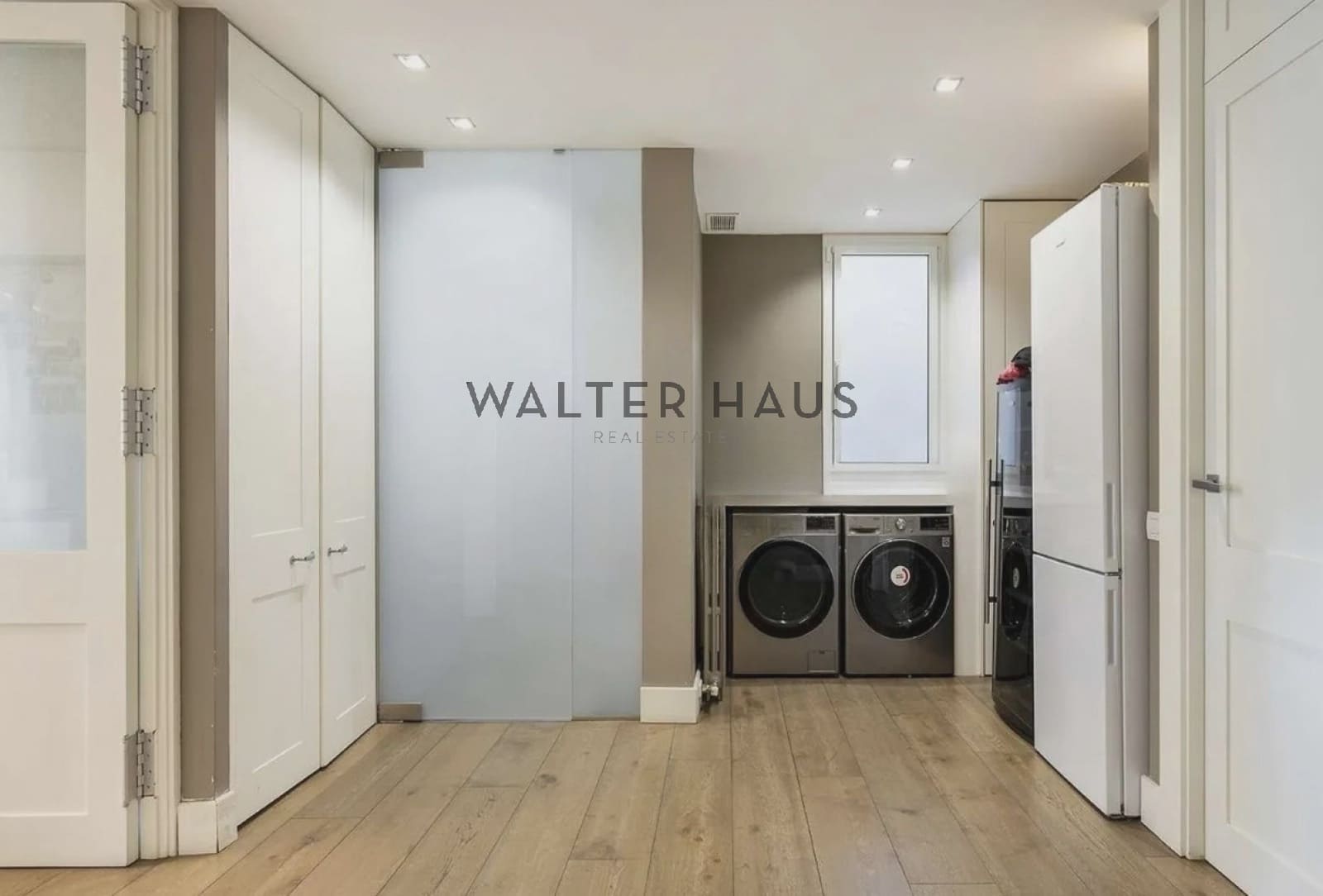 5 sypialnia Mieszkanie do wynajęcia w Miasto Barcelona - 12 000 € (Ref: 8705500)