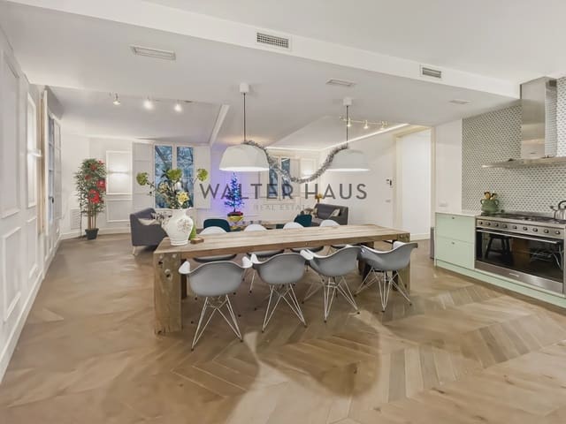 2 quarto Apartamento para arrendar em El Raval, Barcelona cidade - 2 500 € (Ref: 8705655)