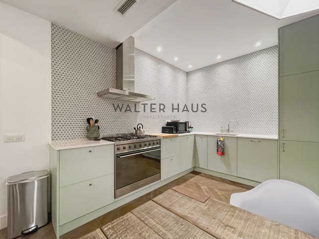 2 quarto Apartamento para arrendar em El Raval, Barcelona cidade - 2 500 € (Ref: 8705655)