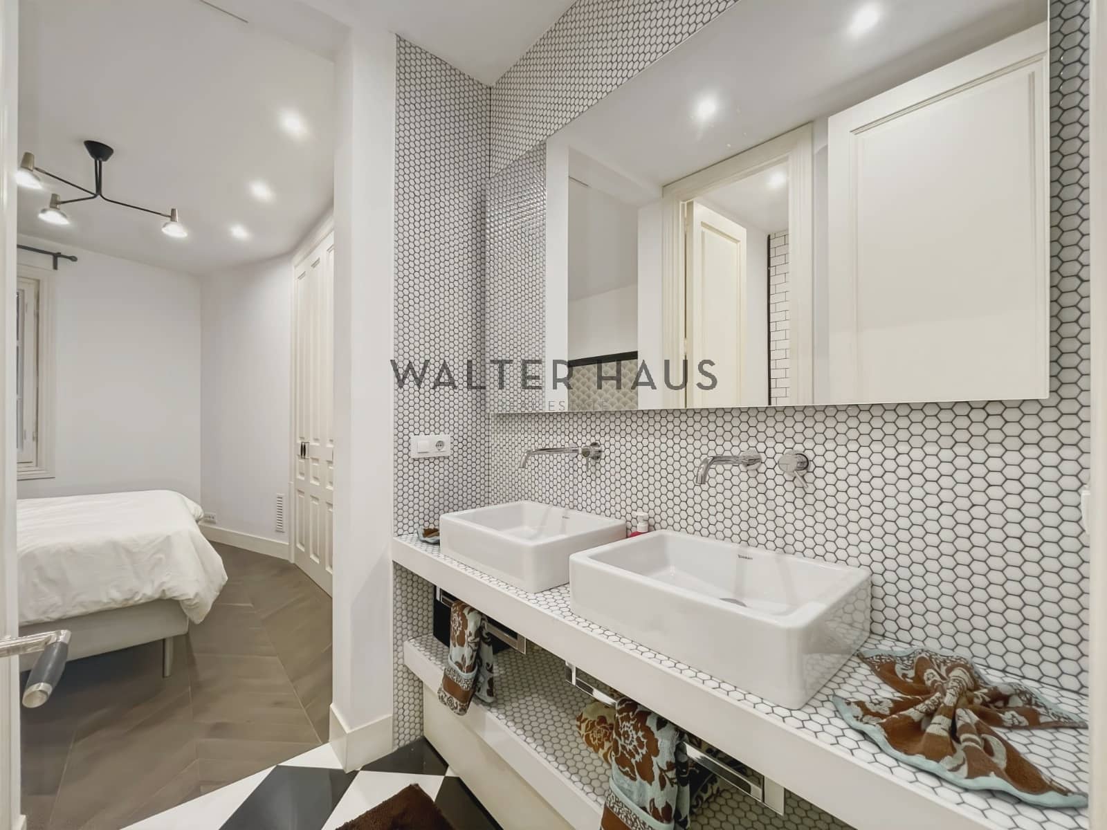 2 makuuhuone Asunto vuokrattavana paikassa Barcelona kaupunki - 2 500 € (Ref: 8705655)