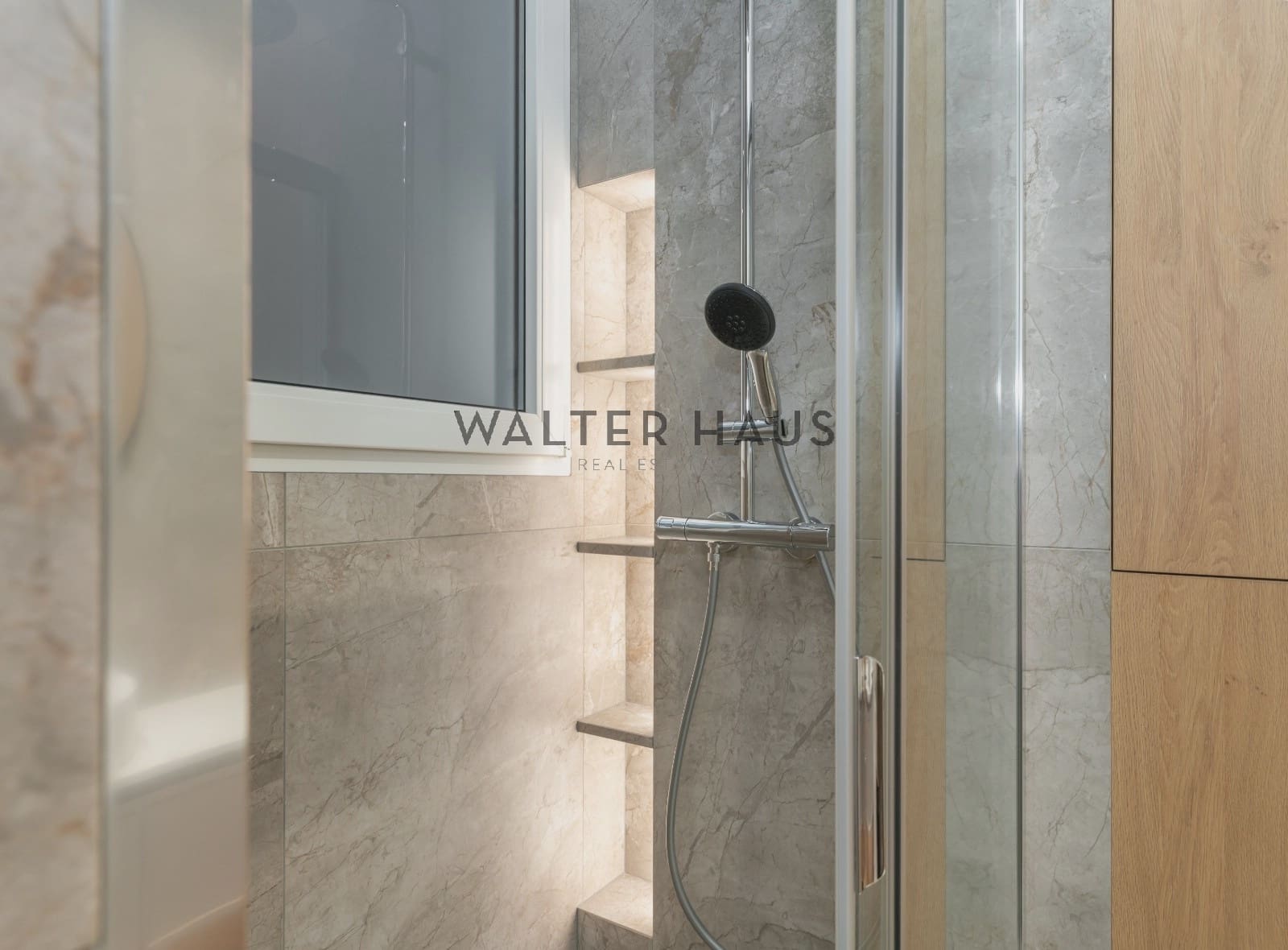 3 sovrum Lägenhet till salu i Barcelona stad med pool - 1 250 000 € (Ref: 8718477)