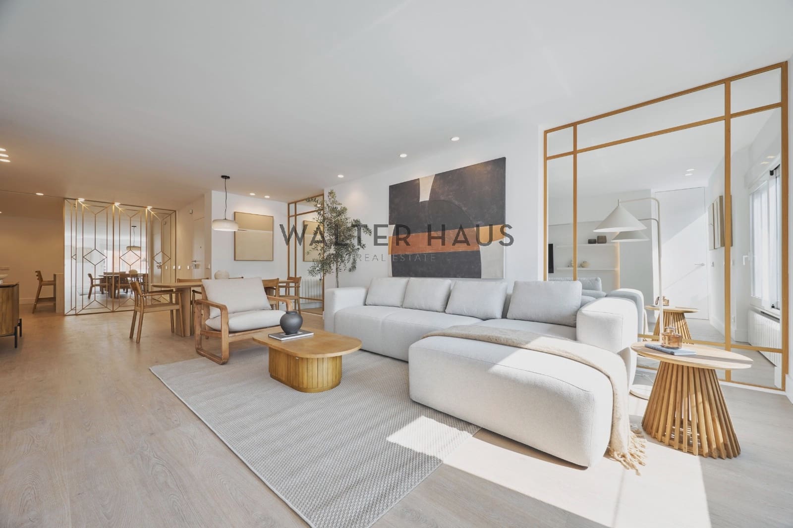 4 soveværelse Lejlighed til salg i Madrid by - € 2.890.000 (Ref: 8722685)