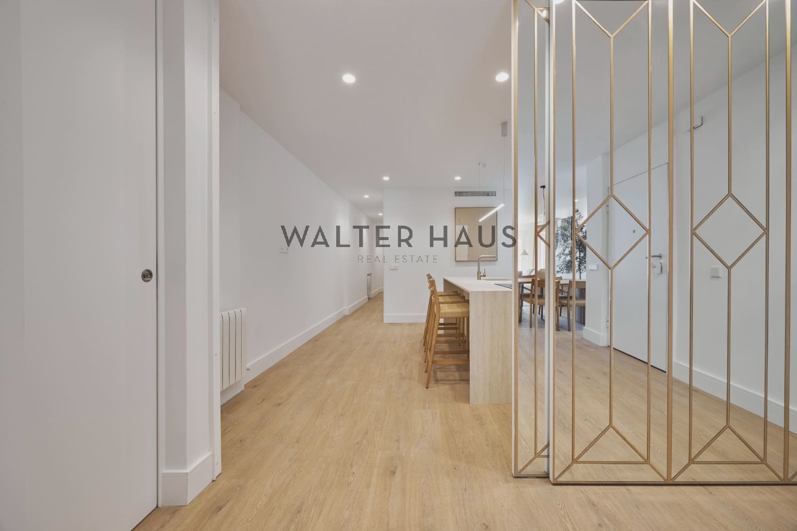 4 soveværelse Lejlighed til salg i Madrid by - € 2.890.000 (Ref: 8722685)