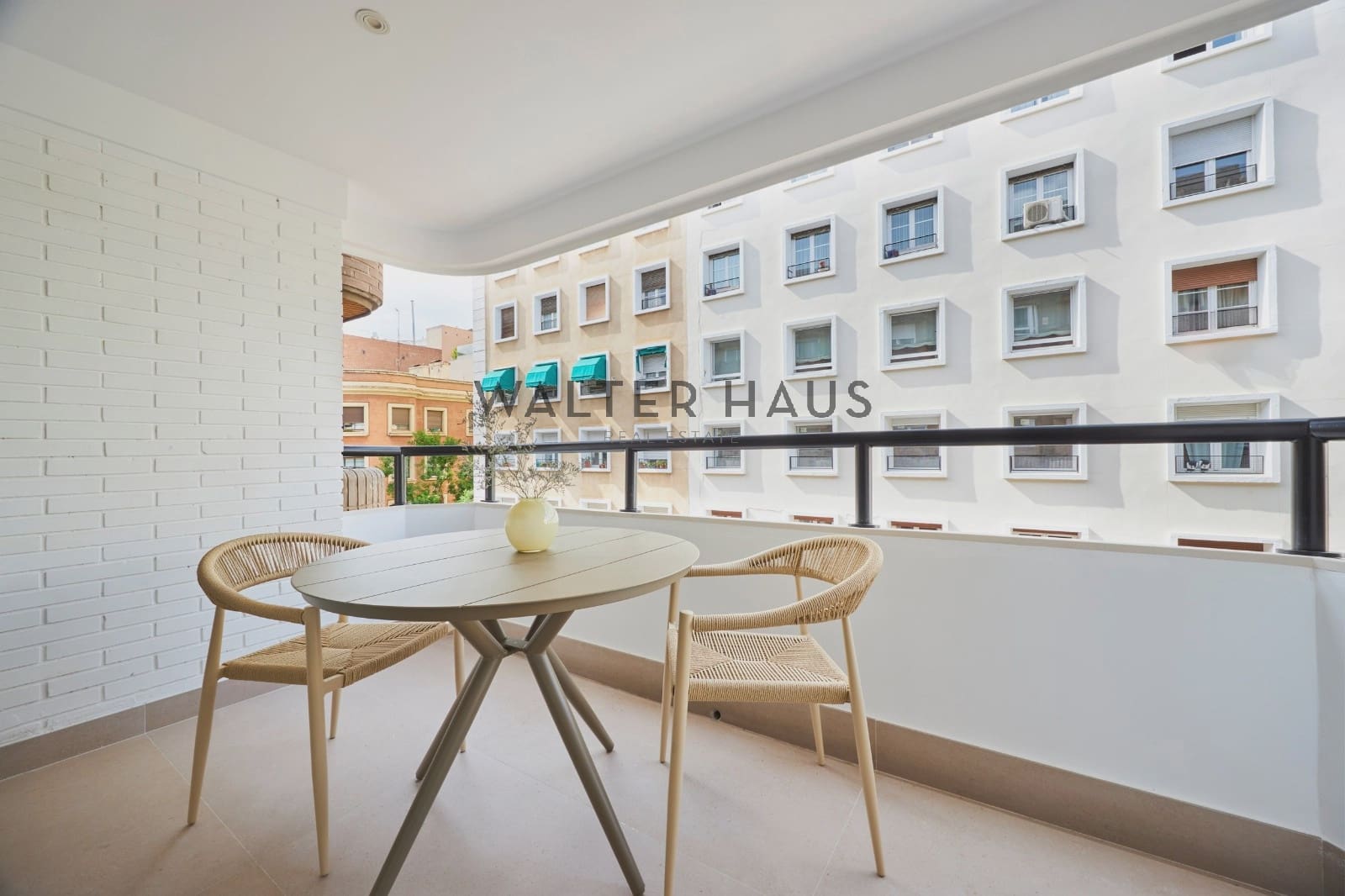 3 soveværelse Lejlighed til salg i Madrid by - € 2.090.000 (Ref: 8722687)