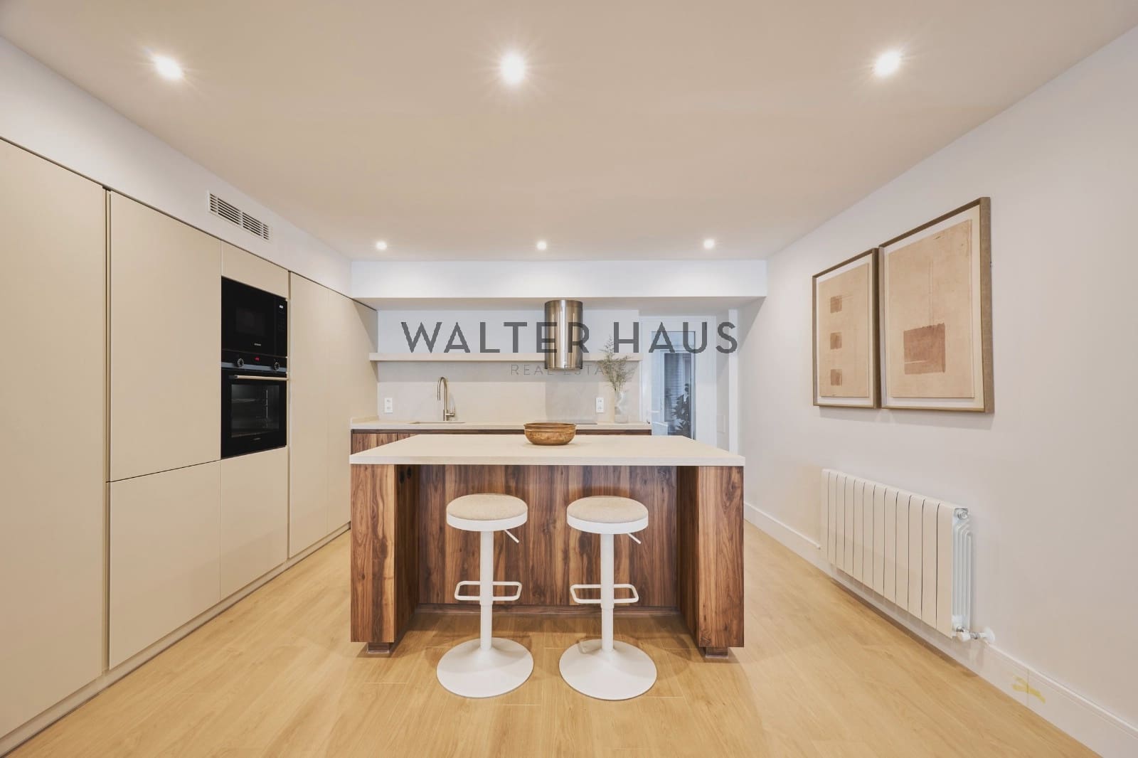 3 soveværelse Lejlighed til salg i Madrid by - € 2.090.000 (Ref: 8722687)