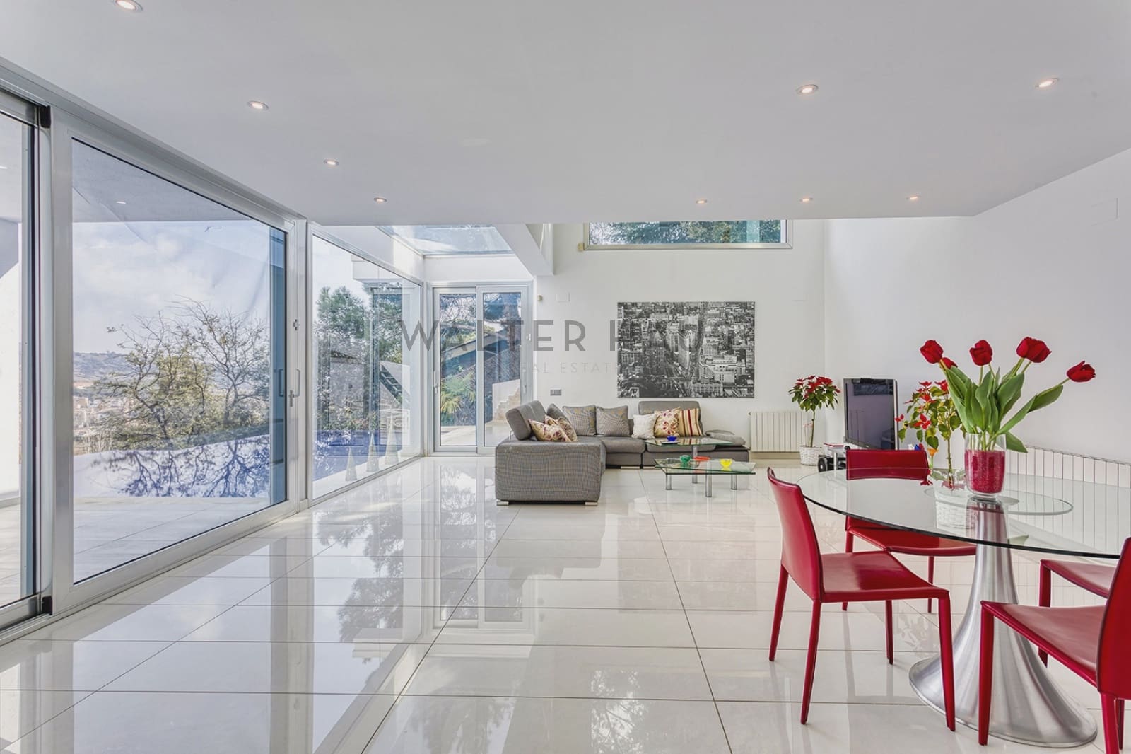 5 soveværelse Villa til leje i Alella - € 7.500 (Ref: 8725937)