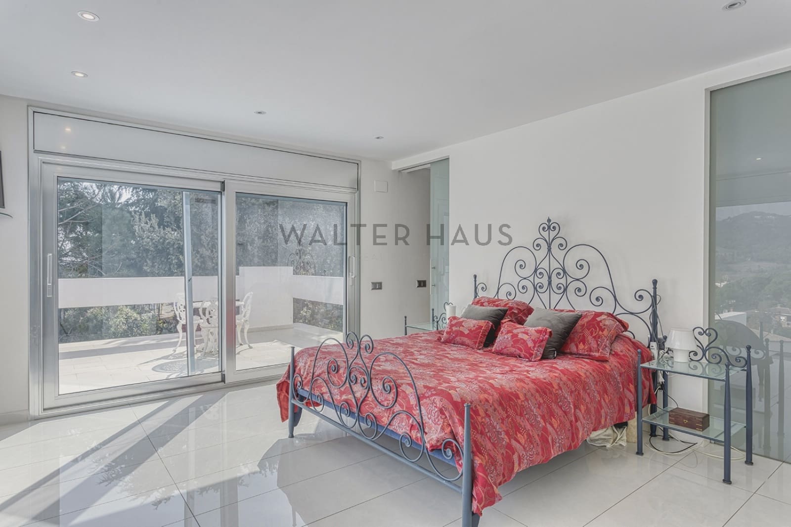 5 soveværelse Villa til leje i Alella - € 7.500 (Ref: 8725937)