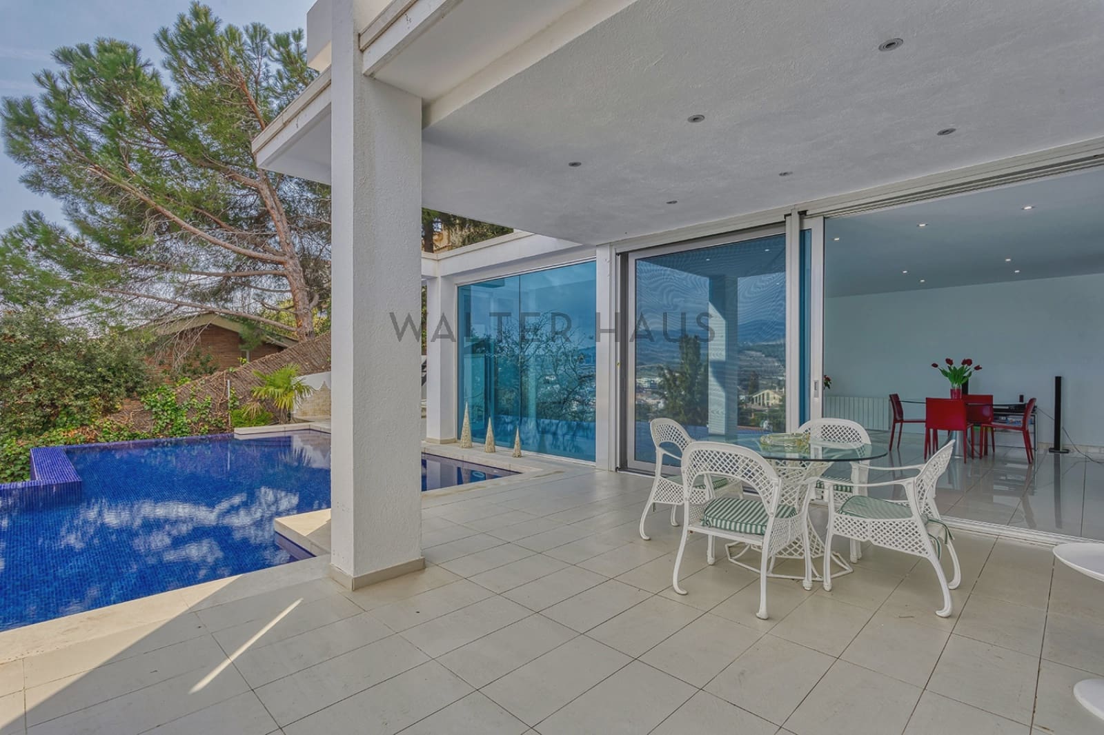 5 soveværelse Villa til leje i Alella - € 7.500 (Ref: 8725937)