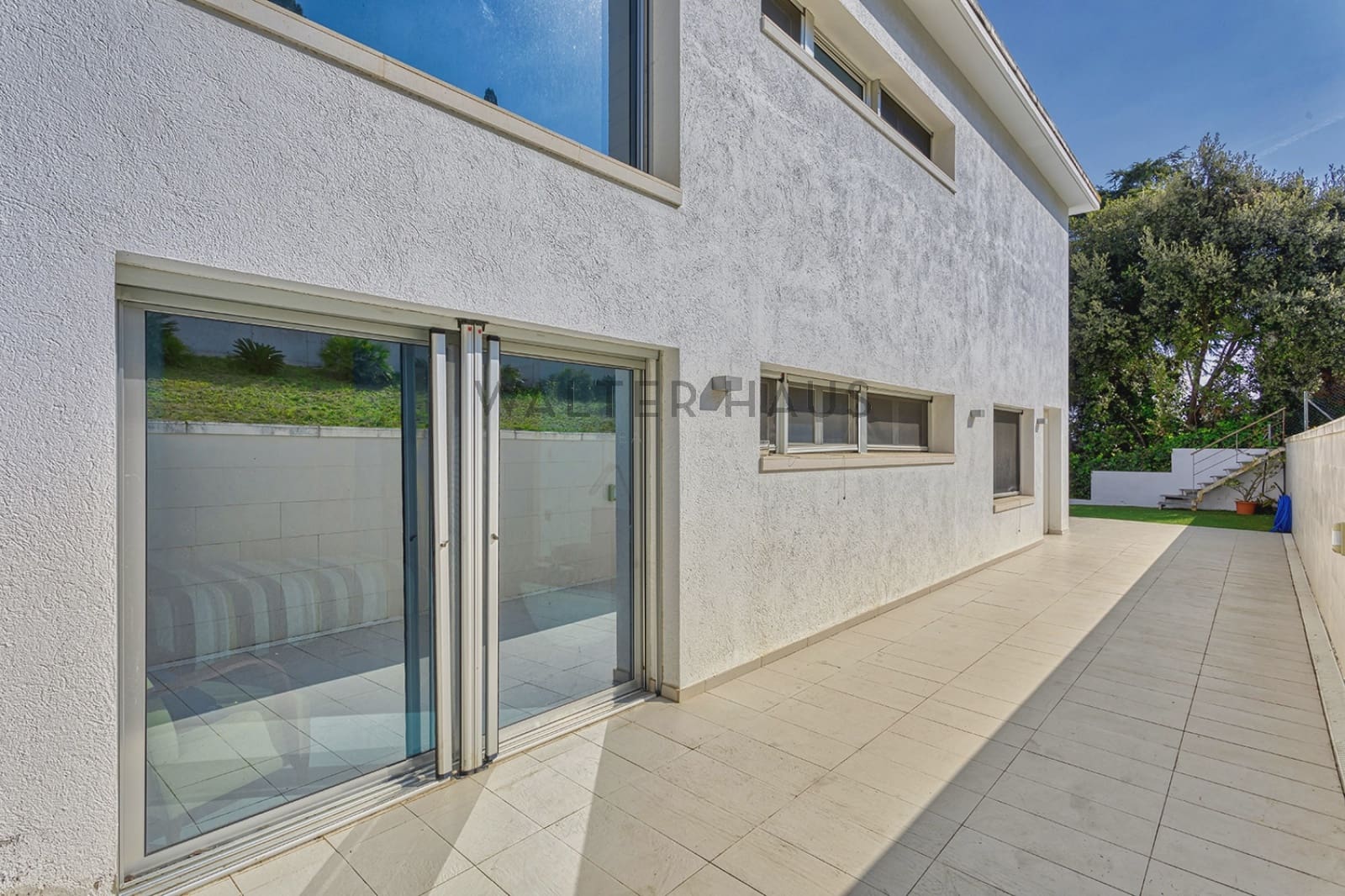 5 soveværelse Villa til leje i Alella - € 7.500 (Ref: 8725937)