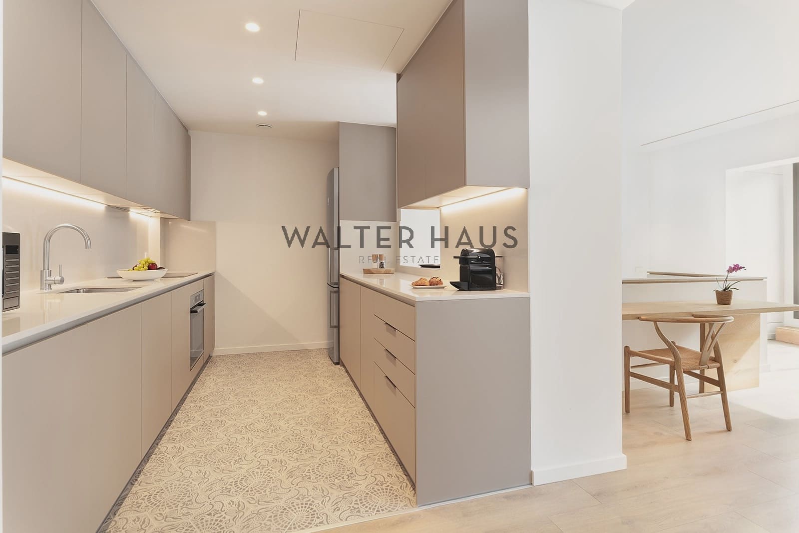 3 sovrum Lägenhet att hyra i Barcelona stad - 8 000 € (Ref: 8734889)