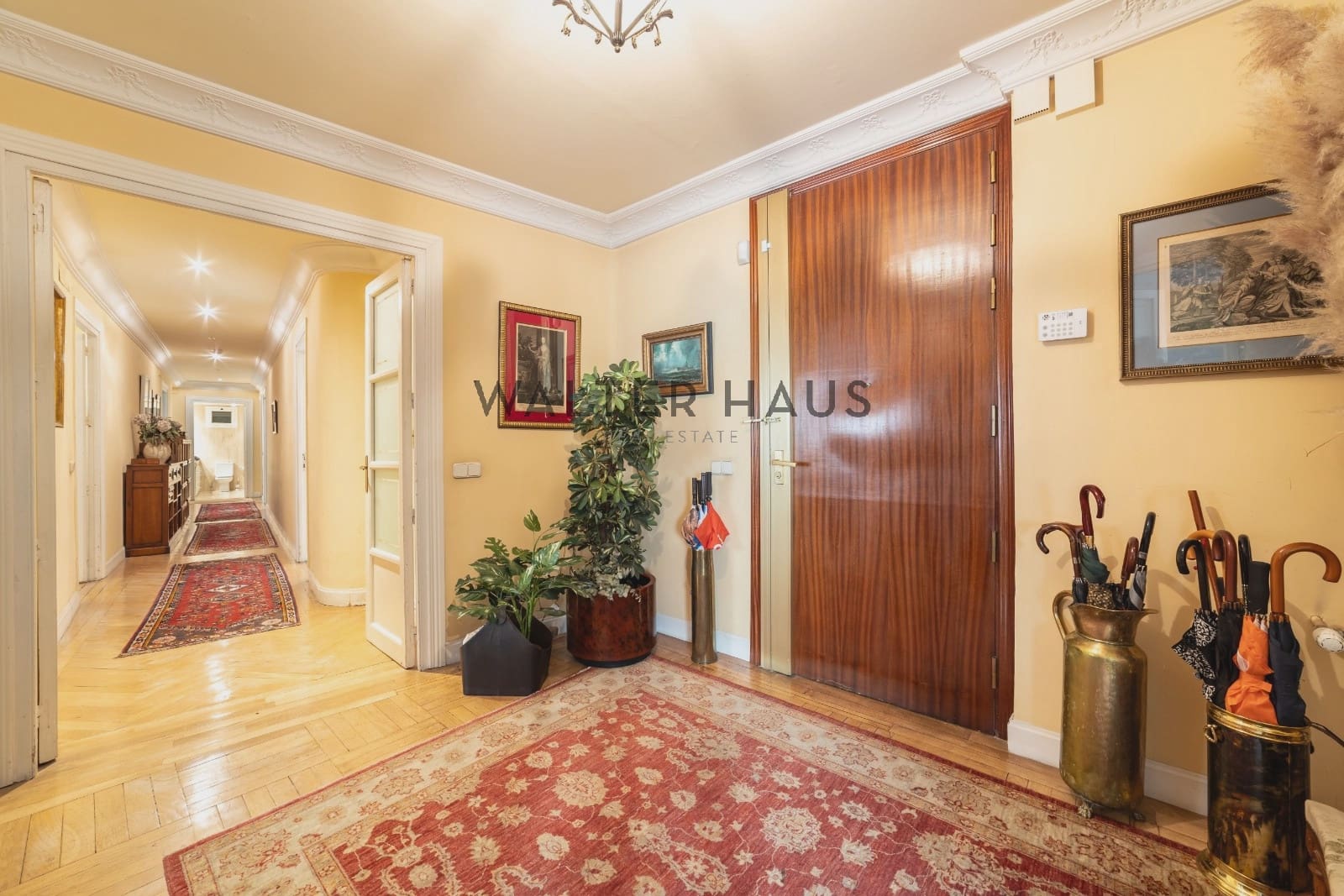 6 soveværelse Lejlighed til salg i Madrid by med swimmingpool - € 2.100.000 (Ref: 8737025)