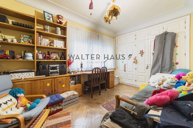 6 makuuhuone Asunto myytävänä paikassa Trafalgar, Madrid kaupunki mukana uima-altaan - 2 100 000 € (Ref: 8737025)