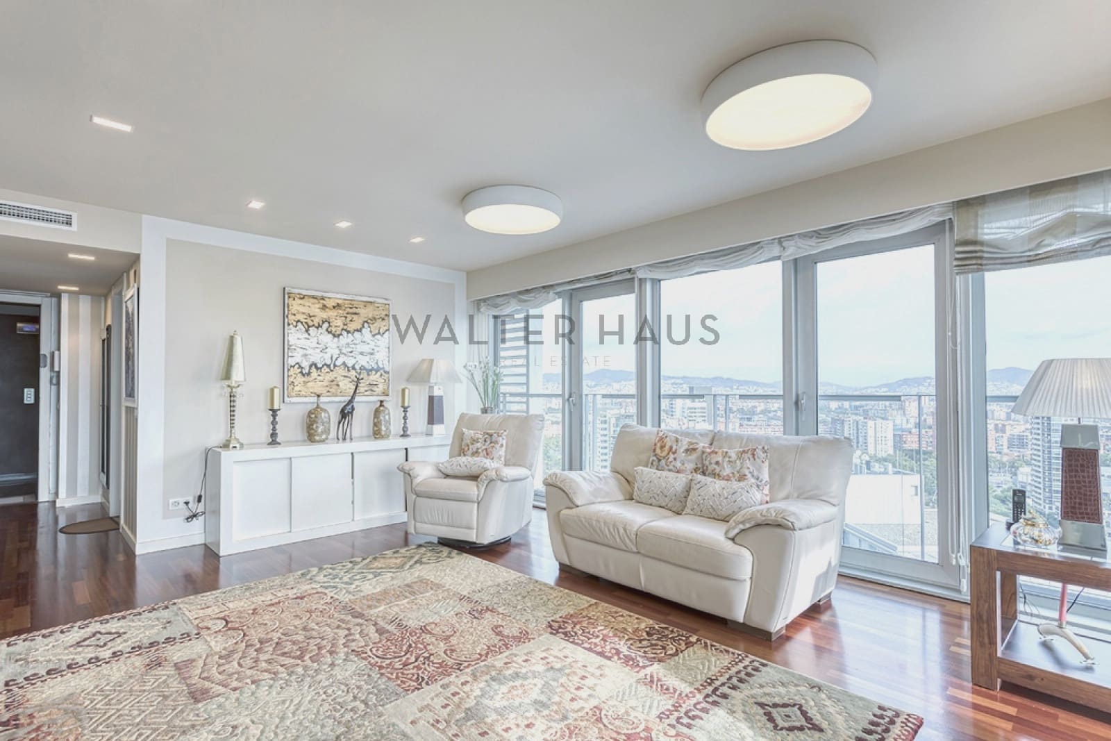 3 soveværelse Lejlighed til leje i Barcelona by - € 5.000 (Ref: 8762408)