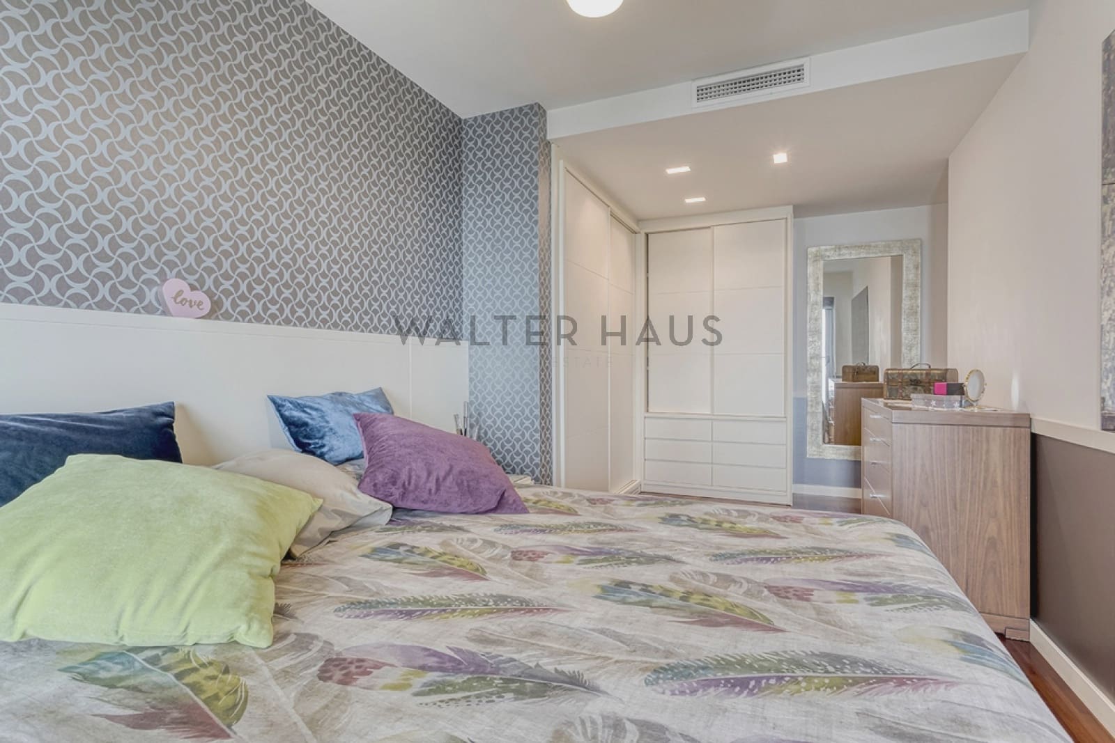 3 soveværelse Lejlighed til leje i Barcelona by - € 5.000 (Ref: 8762408)