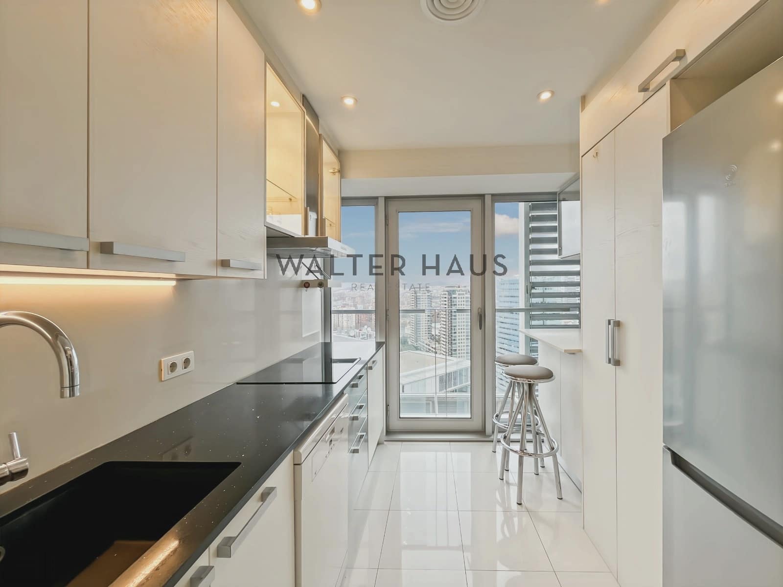 3 sypialnia Mieszkanie do wynajęcia w Miasto Barcelona - 5 000 € (Ref: 8762408)