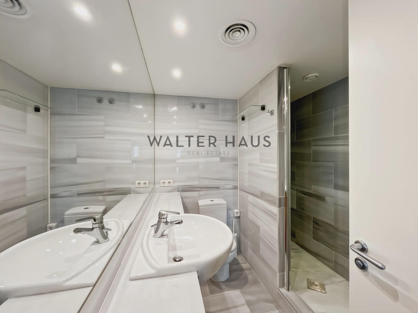 3 sypialnia Mieszkanie do wynajęcia w Miasto Barcelona - 5 000 € (Ref: 8762408)