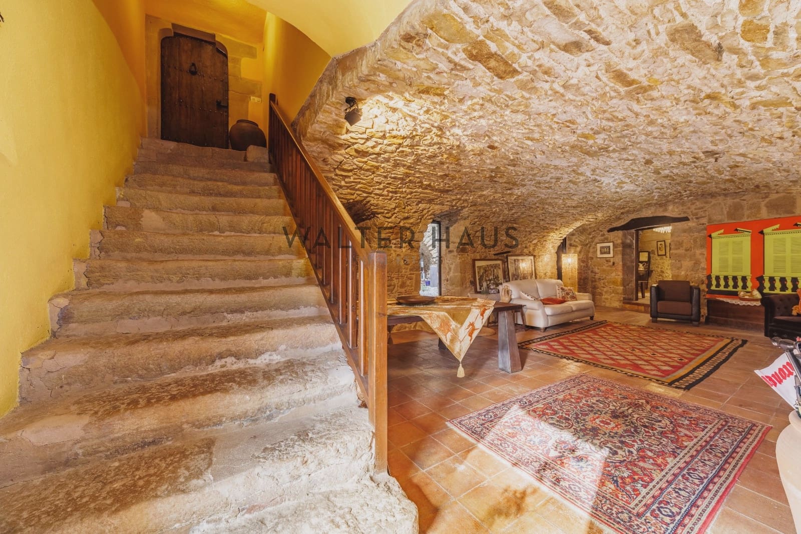 7 bedroom Villa for sale in Corca with pool - € 3,200,000 (Ref: 8762409)