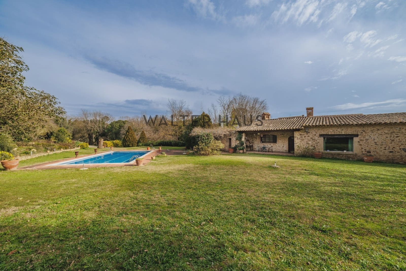 7 bedroom Villa for sale in Corca with pool - € 3,200,000 (Ref: 8762409)