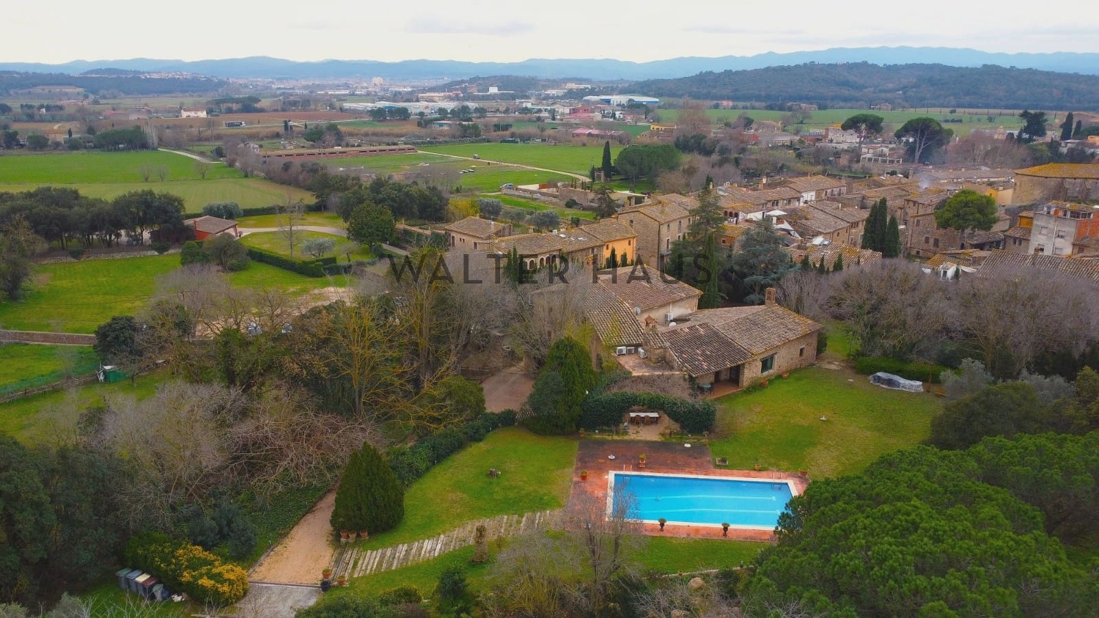 7 bedroom Villa for sale in Corca with pool - € 3,200,000 (Ref: 8762409)
