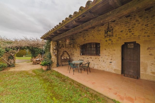 7 bedroom Villa for sale in Corçà with pool - € 3,200,000 (Ref: 8762409)