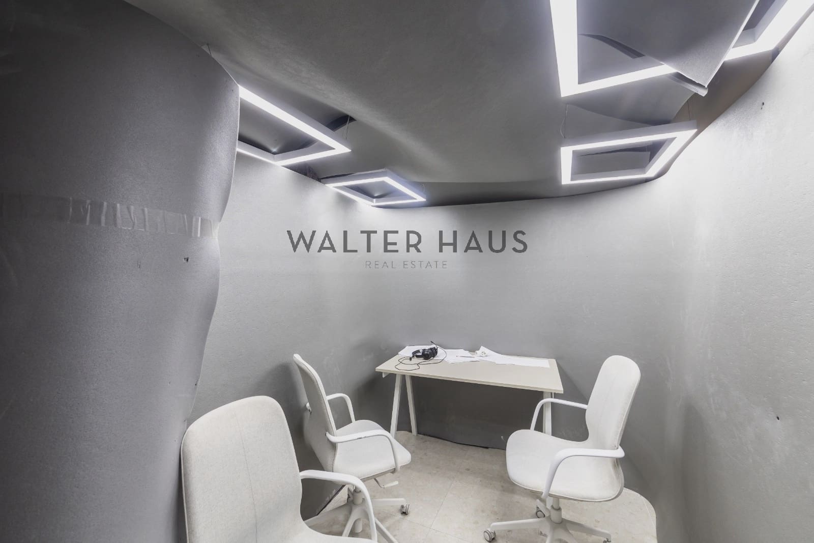 Kontor til salg i Madrid by med swimmingpool - € 1.600.000 (Ref: 8816471)