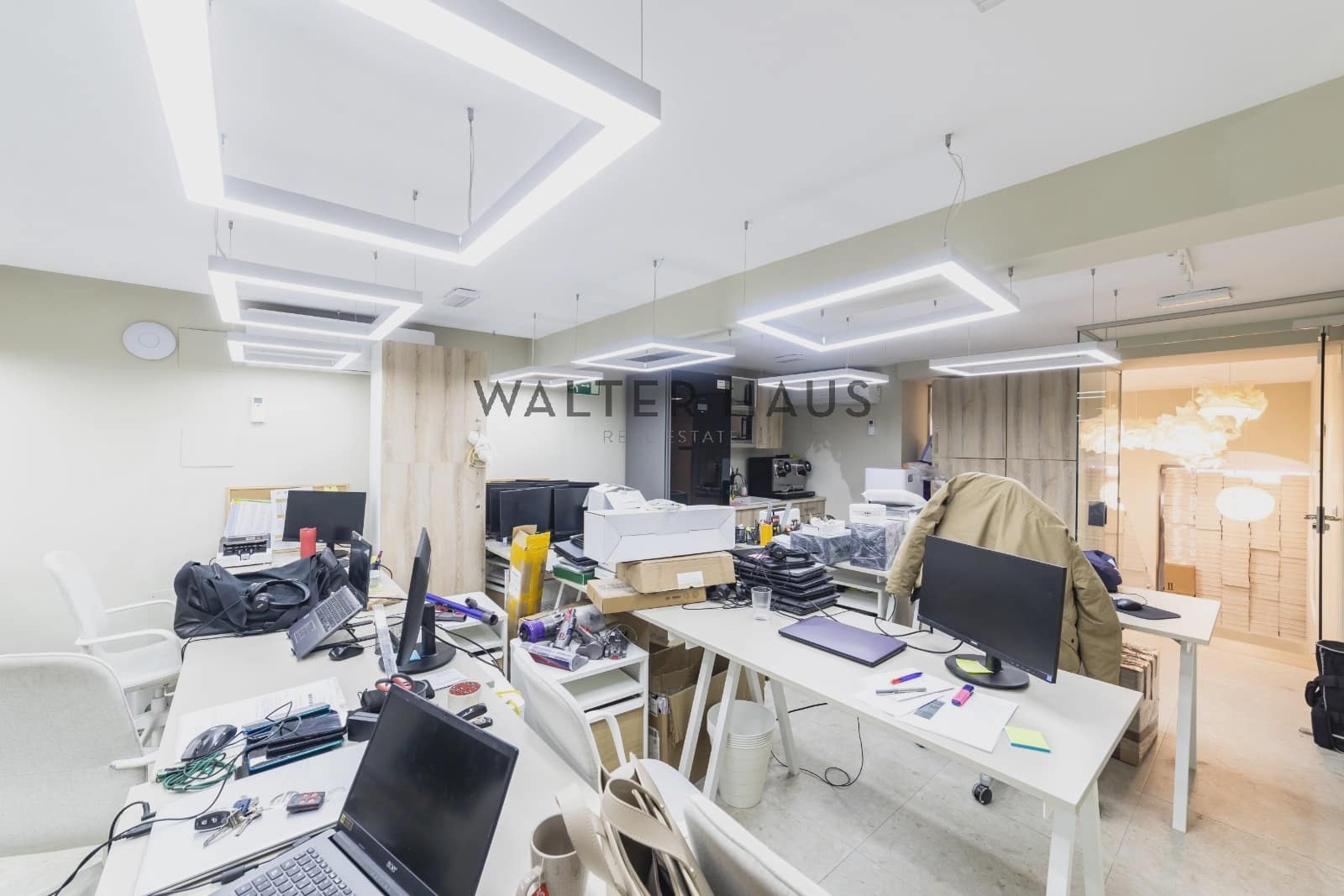 Kontor til salg i Madrid by med swimmingpool - € 1.600.000 (Ref: 8816471)