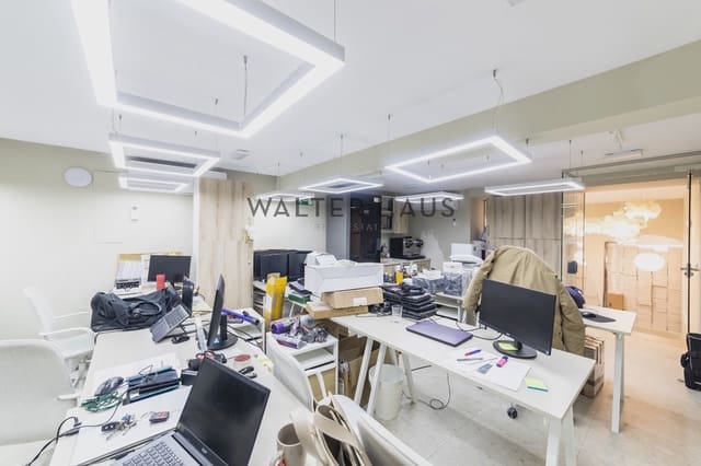 Office for sale in Argüelles, Madrid city with pool - € 1,600,000 (Ref: 8816471)