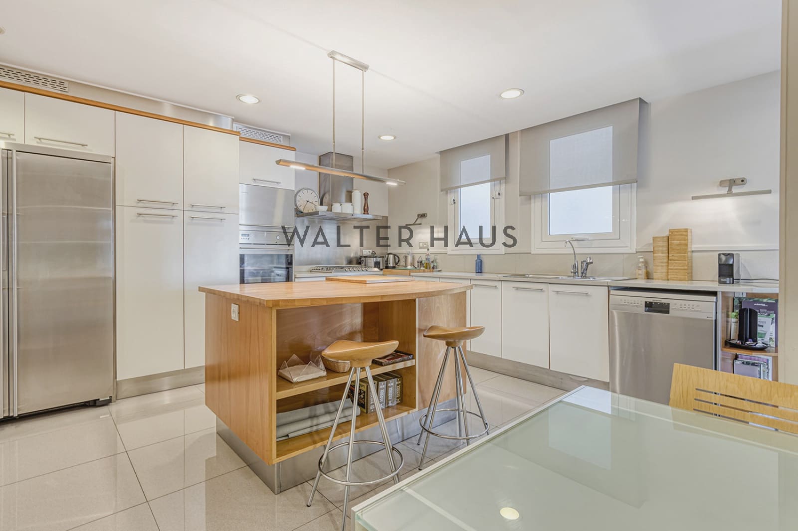 4 soveværelse Lejlighed til salg i Barcelona by med swimmingpool - € 2.500.000 (Ref: 8829927)