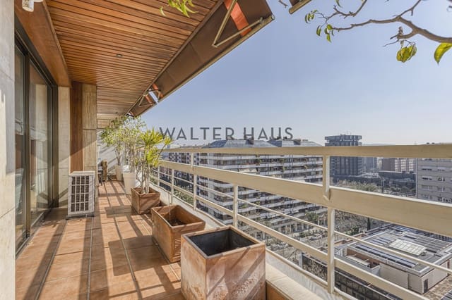 4 soveværelse Lejlighed til salg i Pedralbes, Barcelona by med swimmingpool - € 2.500.000 (Ref: 8829927)