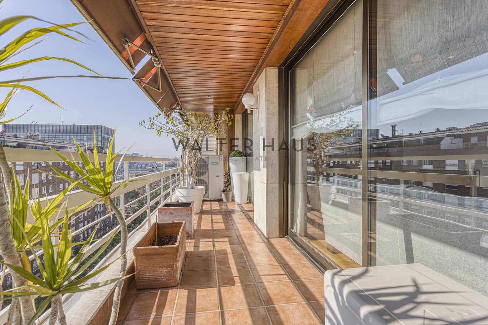 4 soveværelse Lejlighed til salg i Barcelona by med swimmingpool - € 2.500.000 (Ref: 8829927)